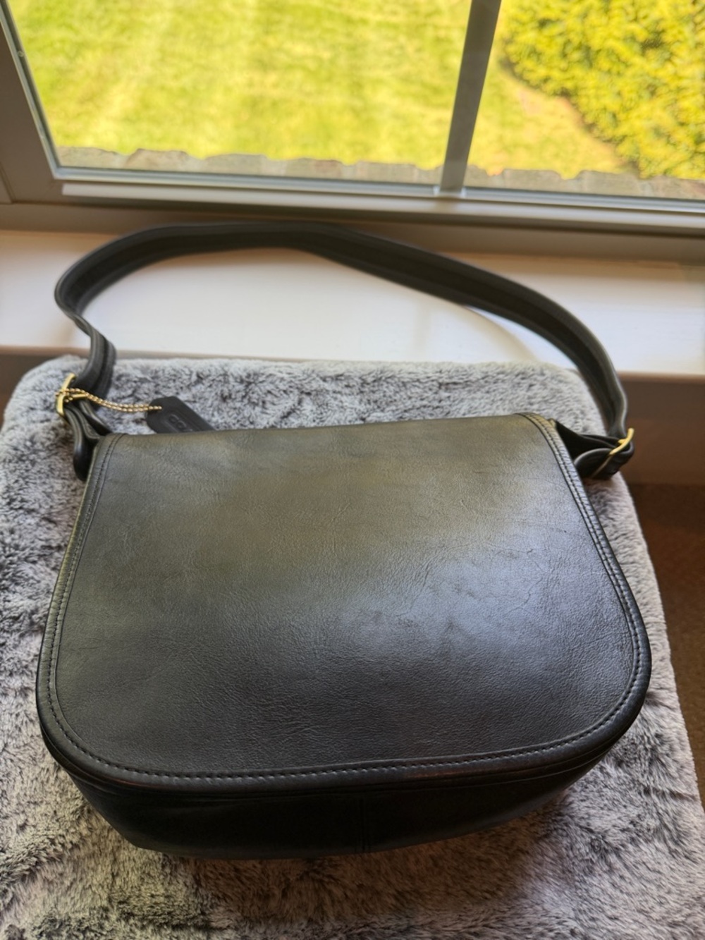 Very Vintage 80’s New York Coach Black Leather “classic shoulder bag”.